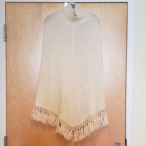 Alpaca poncho from Peru